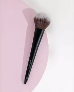 Brushworks No. 5 Powder Brush