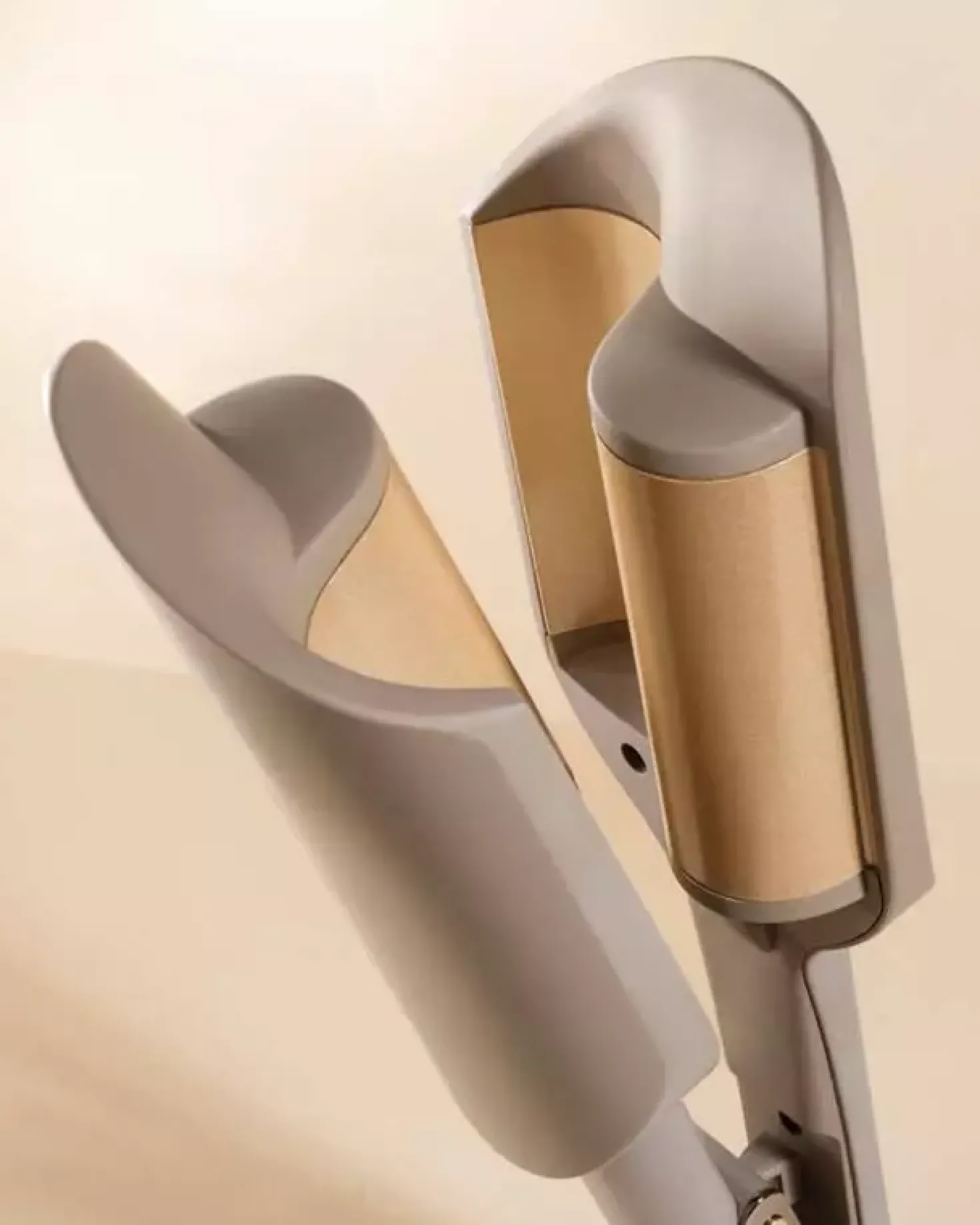 Camilla Pihl Cosmetics That Beachy Wave