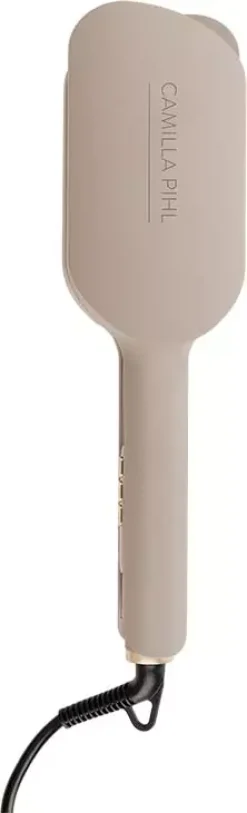 Camilla Pihl Cosmetics That Beachy Wave