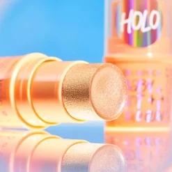 essence Baby Got Holo Glow Highlighter Stick 10 Holy Apricotly