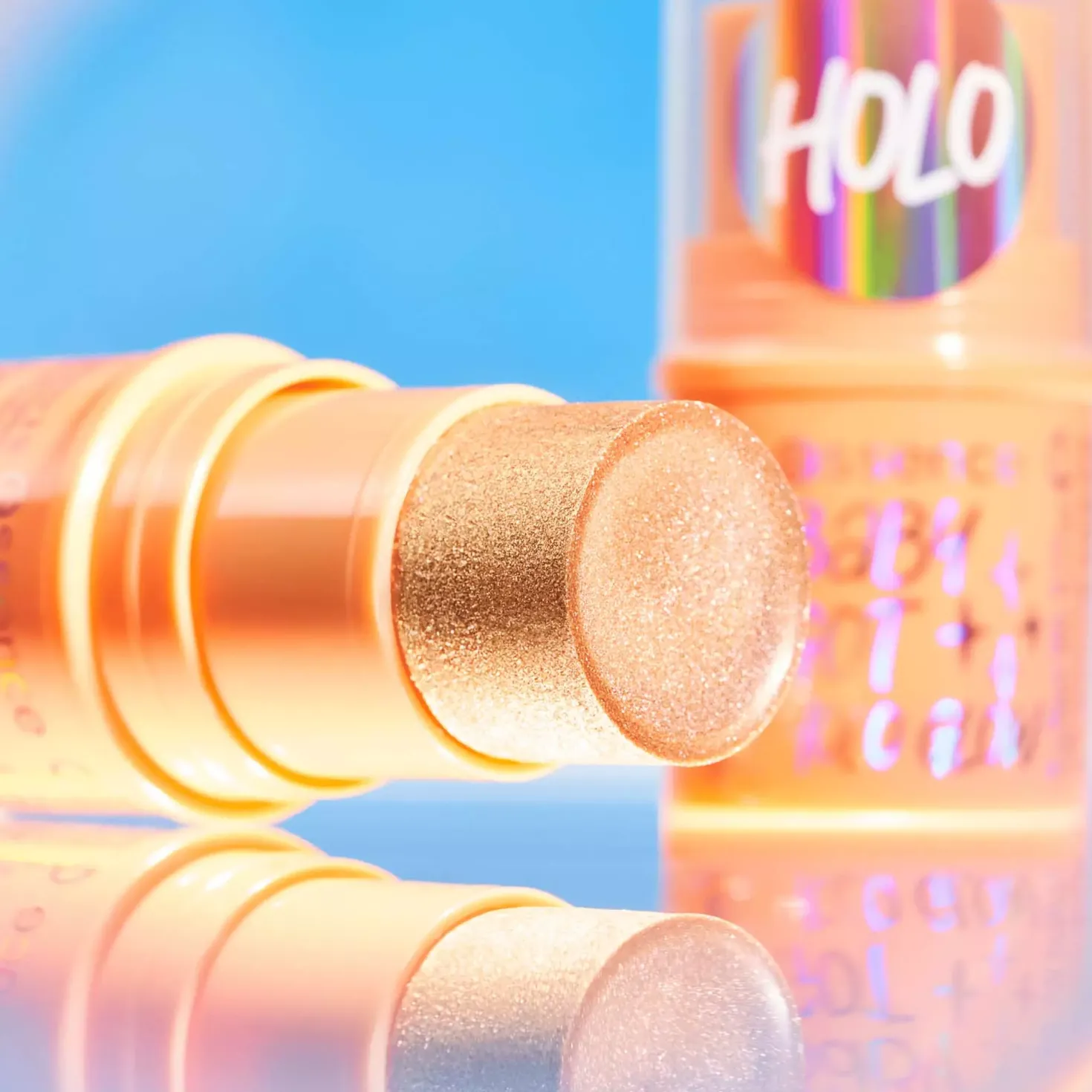 essence Baby Got Holo Glow Highlighter Stick 10 Holy Apricotly