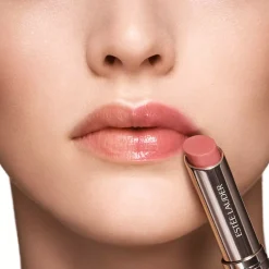 Estée LauderFuturist Hydraplump Lip Balm 701 Cherry Glow