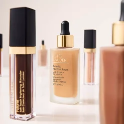 Estée LauderFuturist Skintint Serum Foundation SPF20 2W1 Dawn