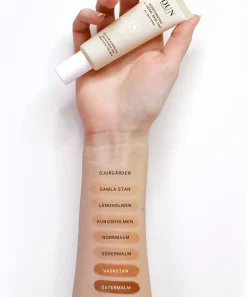 IDUN Minerals Moisturizing Mineral Skin Tint SPF30 Östermalm Deep