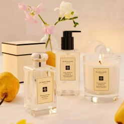 Jo Malone London English Pear & Freesia Home Candle 200 g