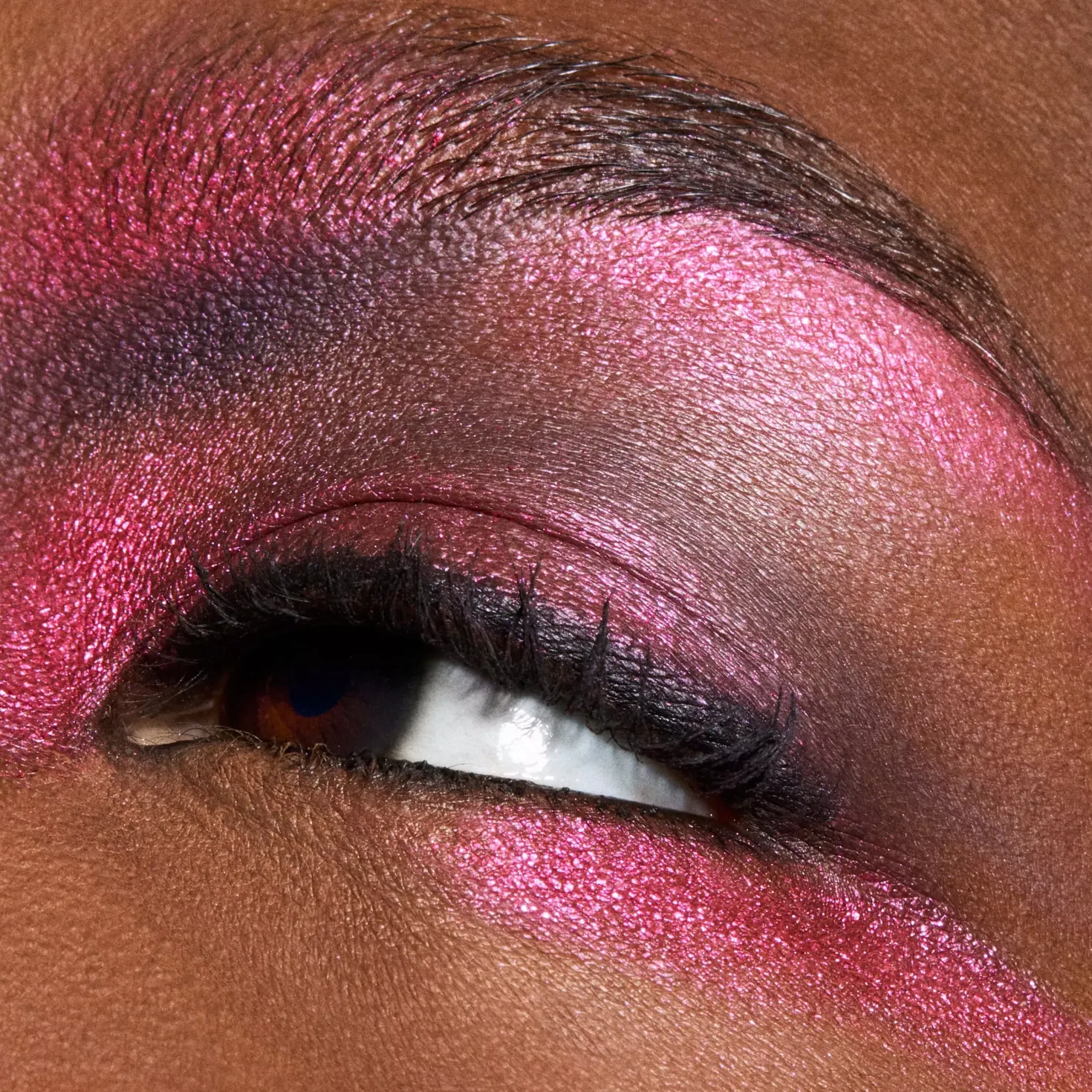 MAC Cosmetics Eye Shadow Metallic Illuminaughty