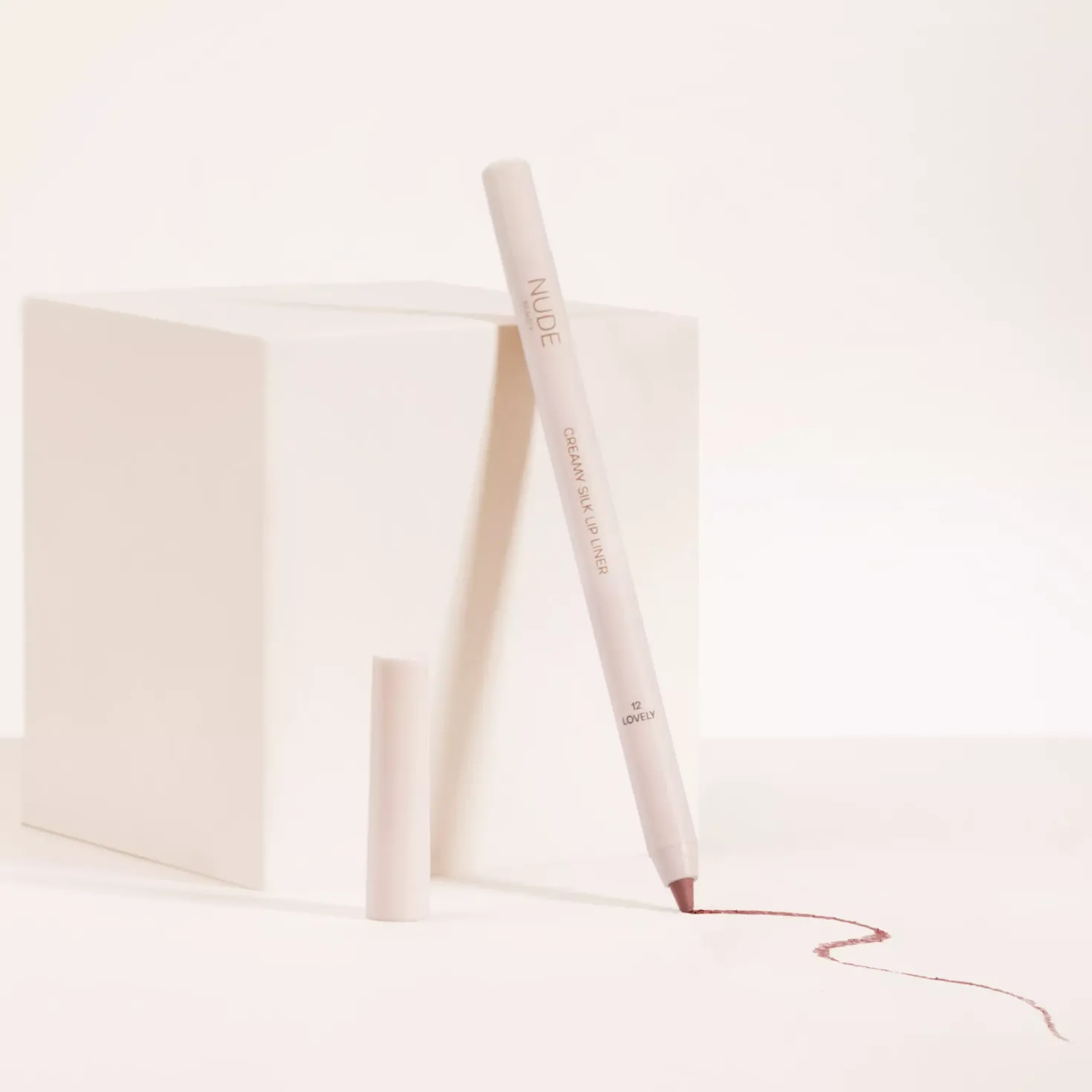Nude Beauty Creamy Silk Lip Liner 12 Lovely