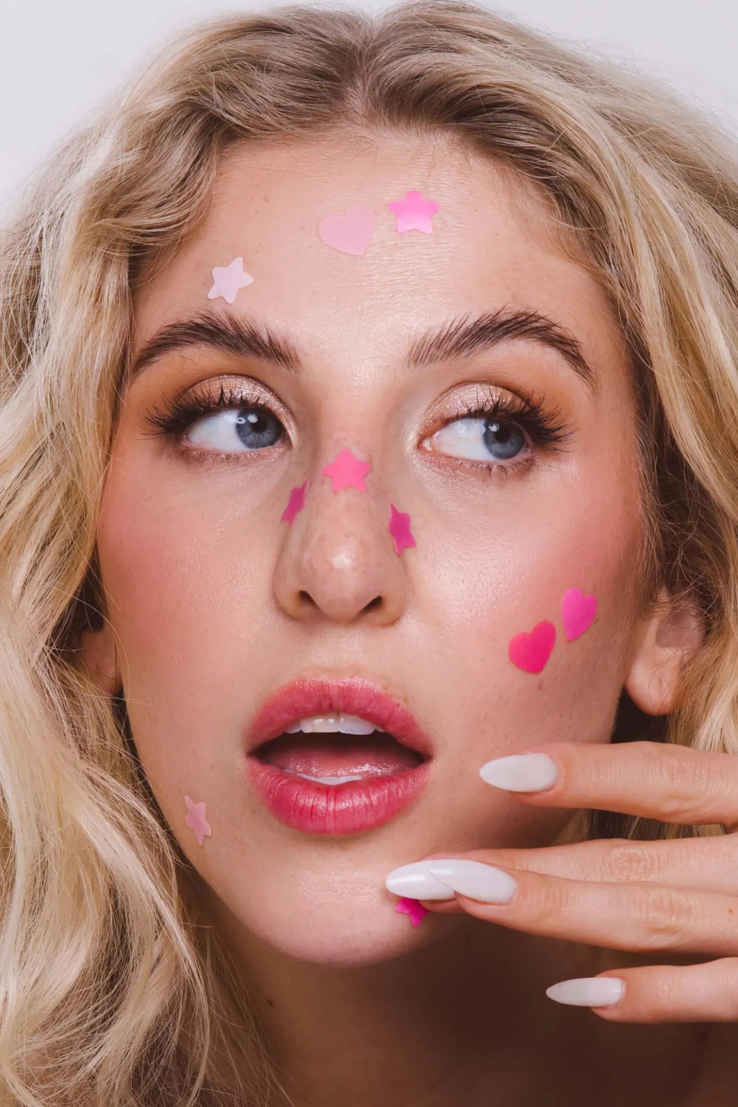 Peggy World Blemish Patches Stars and Hearts Hot Pink