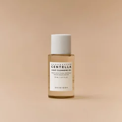 SKIN1004 Madagascar Centella Light Cleansing Oil 200 ml