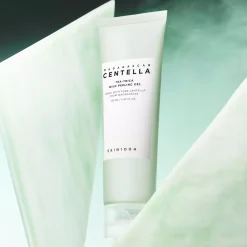 SKIN1004Madagascar Centella Tea-Trica Mild Peeling Gel 125 ml
