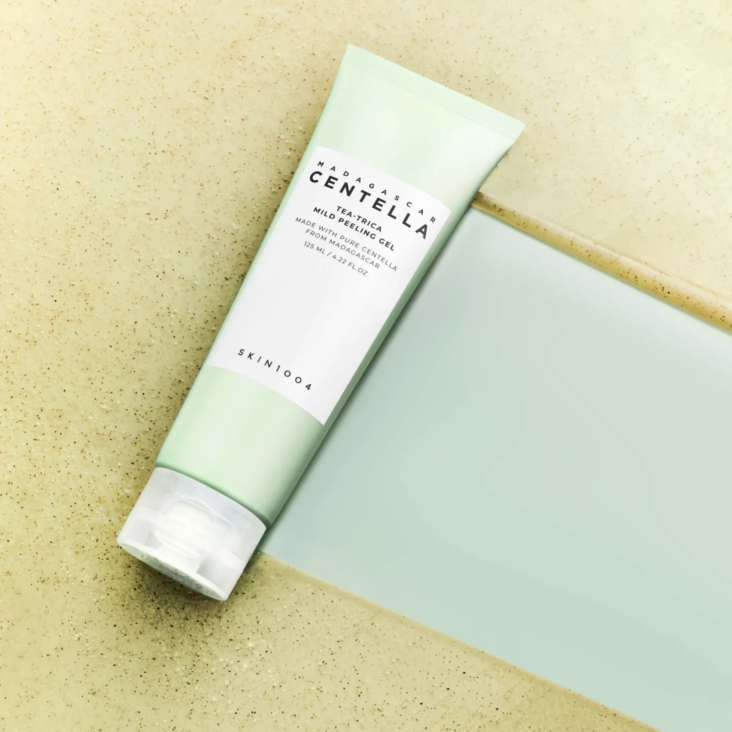 SKIN1004Madagascar Centella Tea-Trica Mild Peeling Gel 125 ml