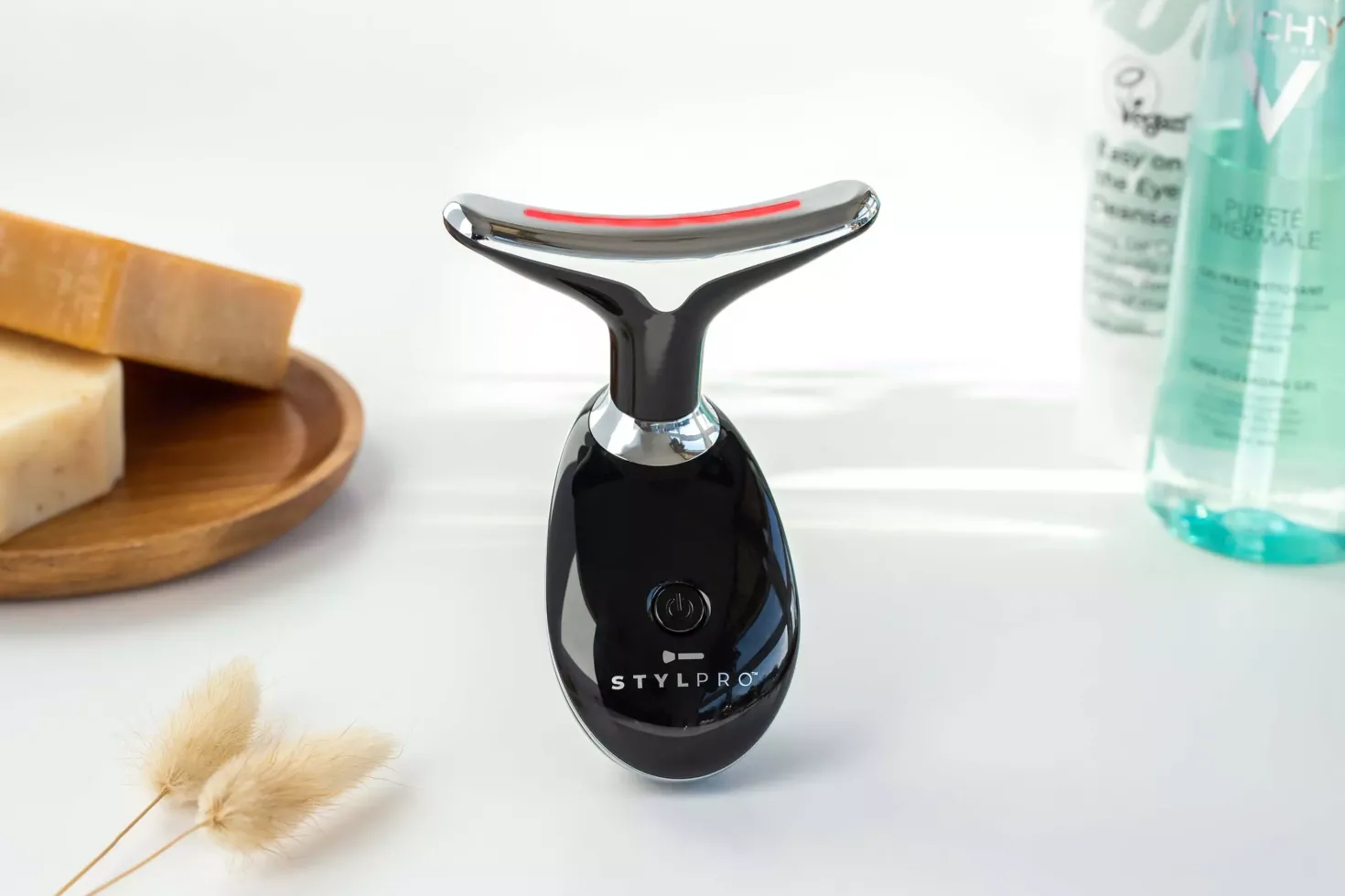 STYLPRO Fabulous Firmer LED Light Therapy Neck & Face Smoother Black