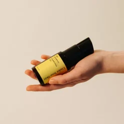 Under Your Skin Powder Dry Shampoo 40 g