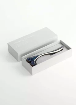 Woods_Copenhagen Contouring Facial Roller