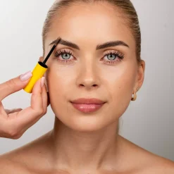 WOWBROW Color Boosting Brow Mascara Light brown